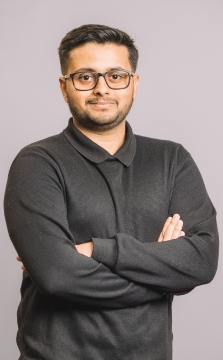 Dr Kevin Patel 1, Consulting Optometrist (BOptom (Hons), BVSci)